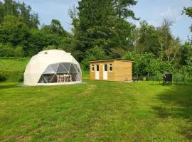 Pen-Y-Fan Glamping - Luxury Geodomes