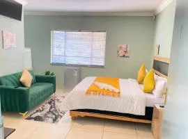 Stay Arcadia Guest House