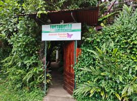 Tortuguero में, होटल Aracari Garden Hostel