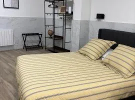 URDAIHOME SUITES & BIKEs