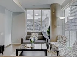 The Skyline Retreat by Instant Suites