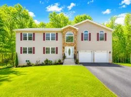 Pocono Home Near Lake with Fire Pit, Game Room, Pool