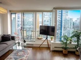 Gorgeous Unit with City Views