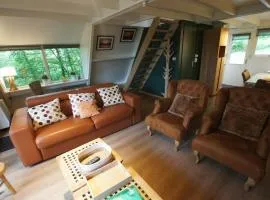 Stijlvolle en lichtrijke bungalow in Durbuy