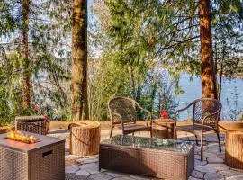 Private Beach Access! Group-Friendly Getaway!