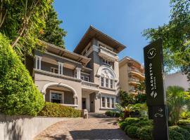 Hotel Laghetto Moinhos, хотел в Порто Алегри