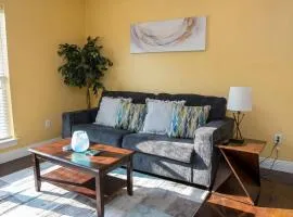 Ground Floor, 3BR 2BA, King Beds, WD, Parking -E-