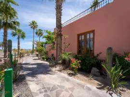 Welcome to Casa Rincón Mágico, your cozy one-bedroom escape