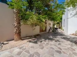 Sweet familiar Home a few Steps to beach