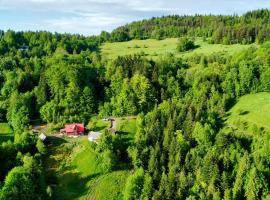 Przysiółek Flądrówka - Dom na odludziu z widokiem na Gorce i Tatry – hotel w mieście Szczawa