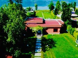 Göl Konuk Evi