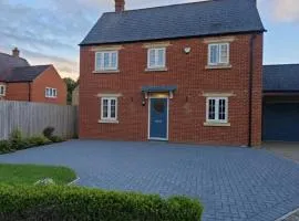 Modern detached home near Silverstone
