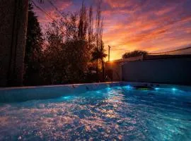 Urban Oasis - with 16ft Swim Spa - Heated Hot Tub & Pool