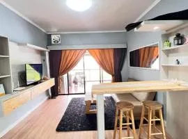 D Iris Homestay Equatorial Hill Resort