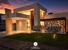 Casa Luxuosa em Cond c/ Piscina - RN