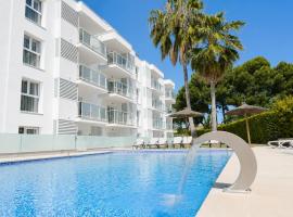 Rentalmar Pins Marina, hotel di Cambrils