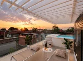 Rooftop Pool - VIP Penthouse