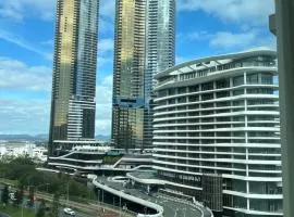 Broadbeach on the Park