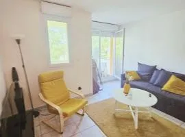 2-Bd apartment a short distance from Deauville