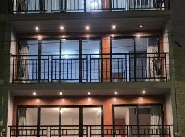 Lima Airport Hostel - FREE AIRPORT PICK UP