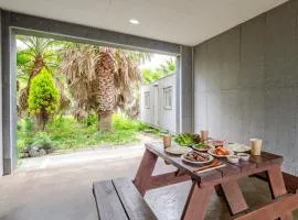 Seogwipo J-Cube Pet-Friendly Pension