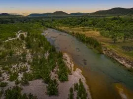 Nueces River Escape