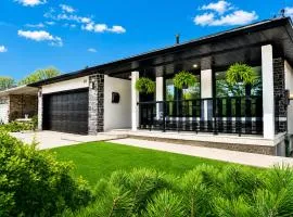 iResidence in Toronto - Fantastic Vacation Home with Breakfast