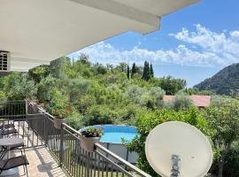 Apartman Buljarica-Bačvice 2, Hotel in Kaluđerac