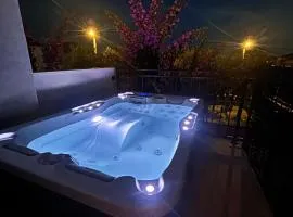 Kinda Residence