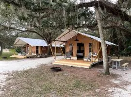 Safari Tent Retreat with Fire Pit and Hammocks in Basinger, Florida