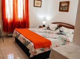 Julia Country Home 200m from the Beach