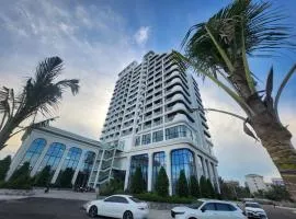 Căn hộ nghỉ dưỡng Khách sạn view biển L'Azur Cửa Lò