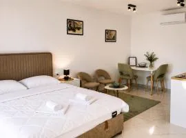 The River Studio Beli