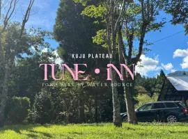 Tune Inn space & ground