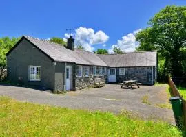 Finest Retreats - Penlon Cottage