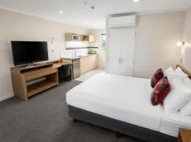 Avana Suites