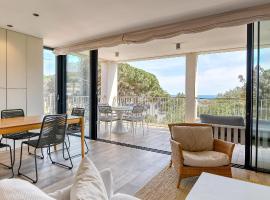 Luxury Central Apartments, Illa Blanca, Calella – hotel w mieście Calella de Palafrugell