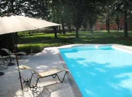 Villa Chiopris, hotel em Chiópris-Viscone