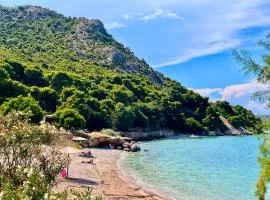 Seafront Residences Loutra Elenis