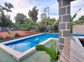 Escape Villa - Kilimanjaro