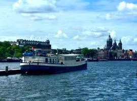 Hotelboat Iris