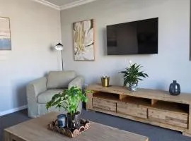 3 Polo Suite Gowrie Village