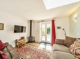 Cozy Lodge sleeps 4 in Barton-upon-Humber