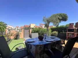 4HTAMA5-Charmante maisonnette avec terrasse