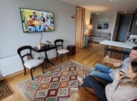 HOM I 1D1B, Piscina Temperada, Wifi, Estacionamiento, Full Equipado