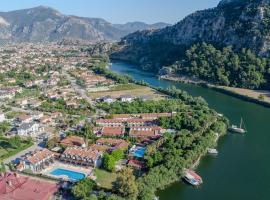 Aydos Hotels & Breeze Restaurant, hotel em Dalyan