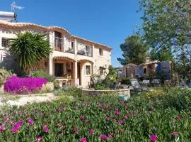 Los Cuatro Vientos B&B