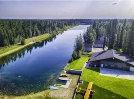Lakefront Aviators Aurora Retreat