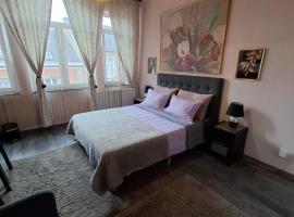 Room De LUX SPA " TABARKA ", Hotel in Spa