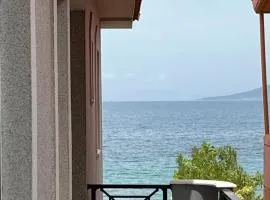 Stella Maris sea front studios